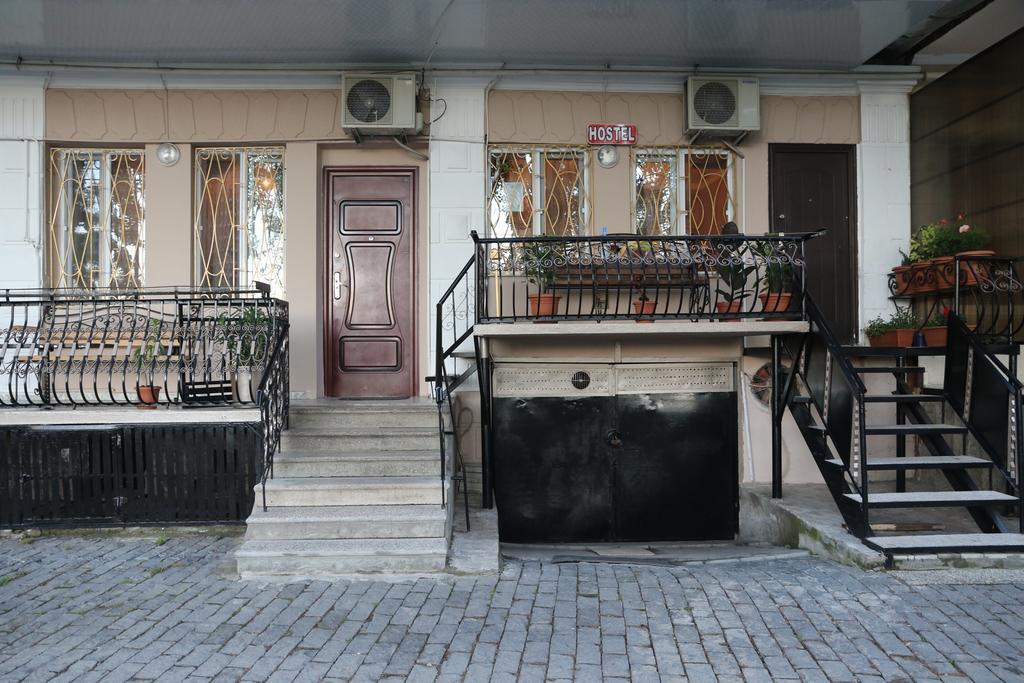 Hostel Saba Kutaisi Bagian luar foto